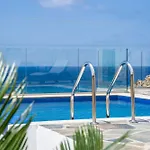Sunset Dream Villa *