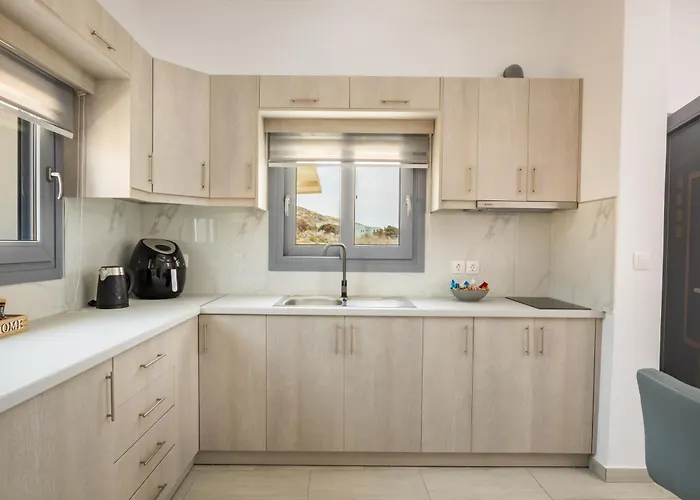 Sunset Dream Villa *